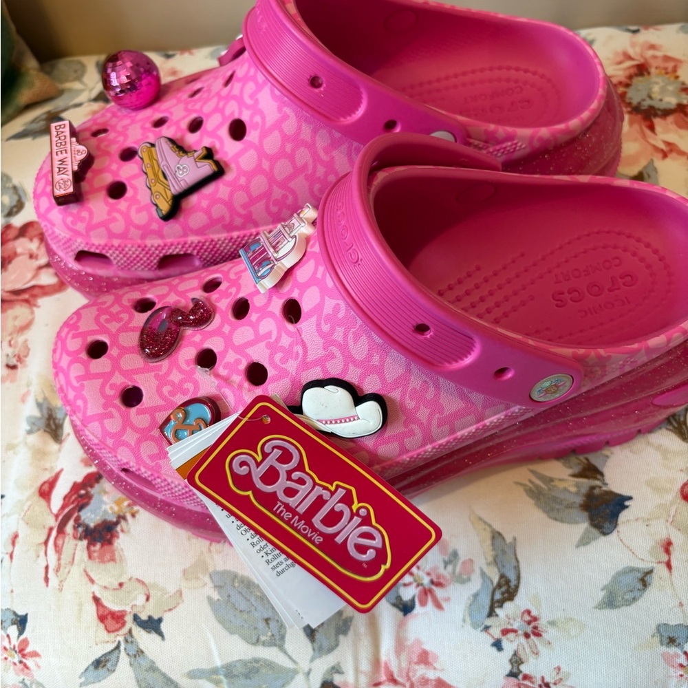 CROCS Pink Patterned Platform Clogs NWT - image 2